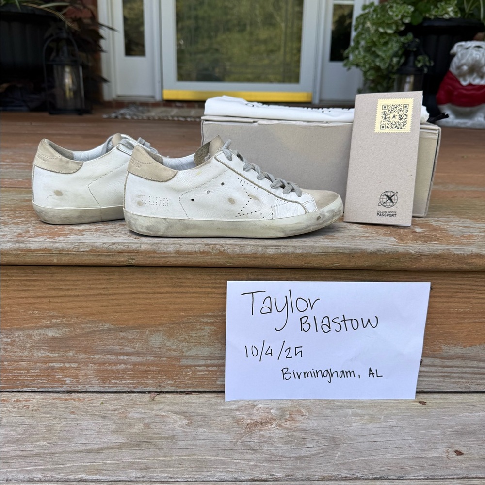 Golden Goose SuperStars - size 37